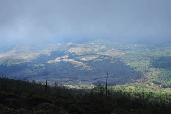 Restos da última erupção do vulcão Pacaya, próximo à Antigua, na Guatemala